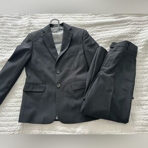 Michael Kors Boys 2-piece Suit
